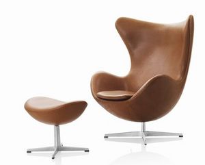 egg elegance leather walnut.jpg